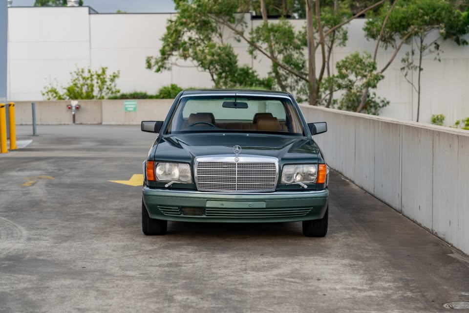 BigPete dark green 1988 W126 420SE 7