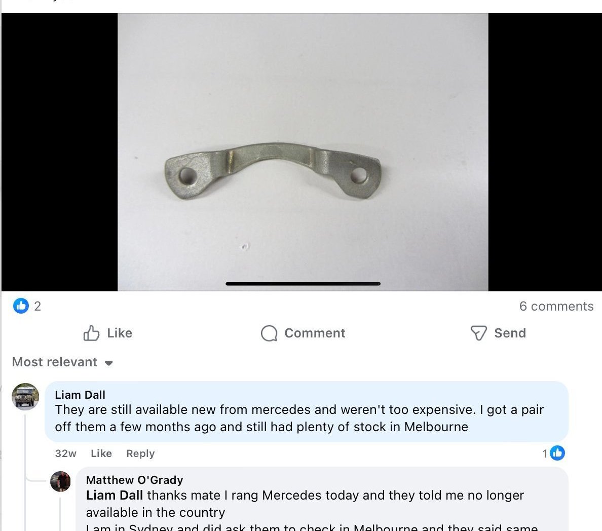 Stacked headlight surround bracket 1118260012